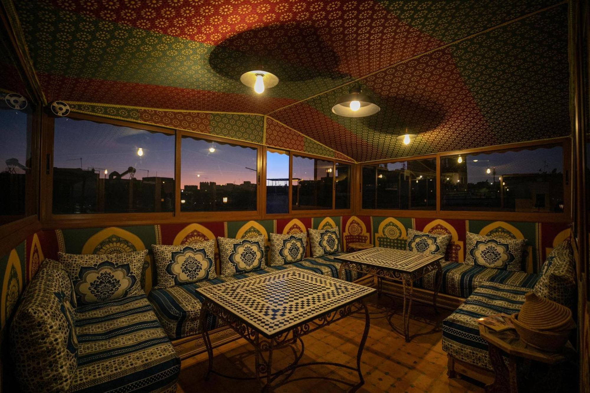 Riad Skilfo Fez Buitenkant foto